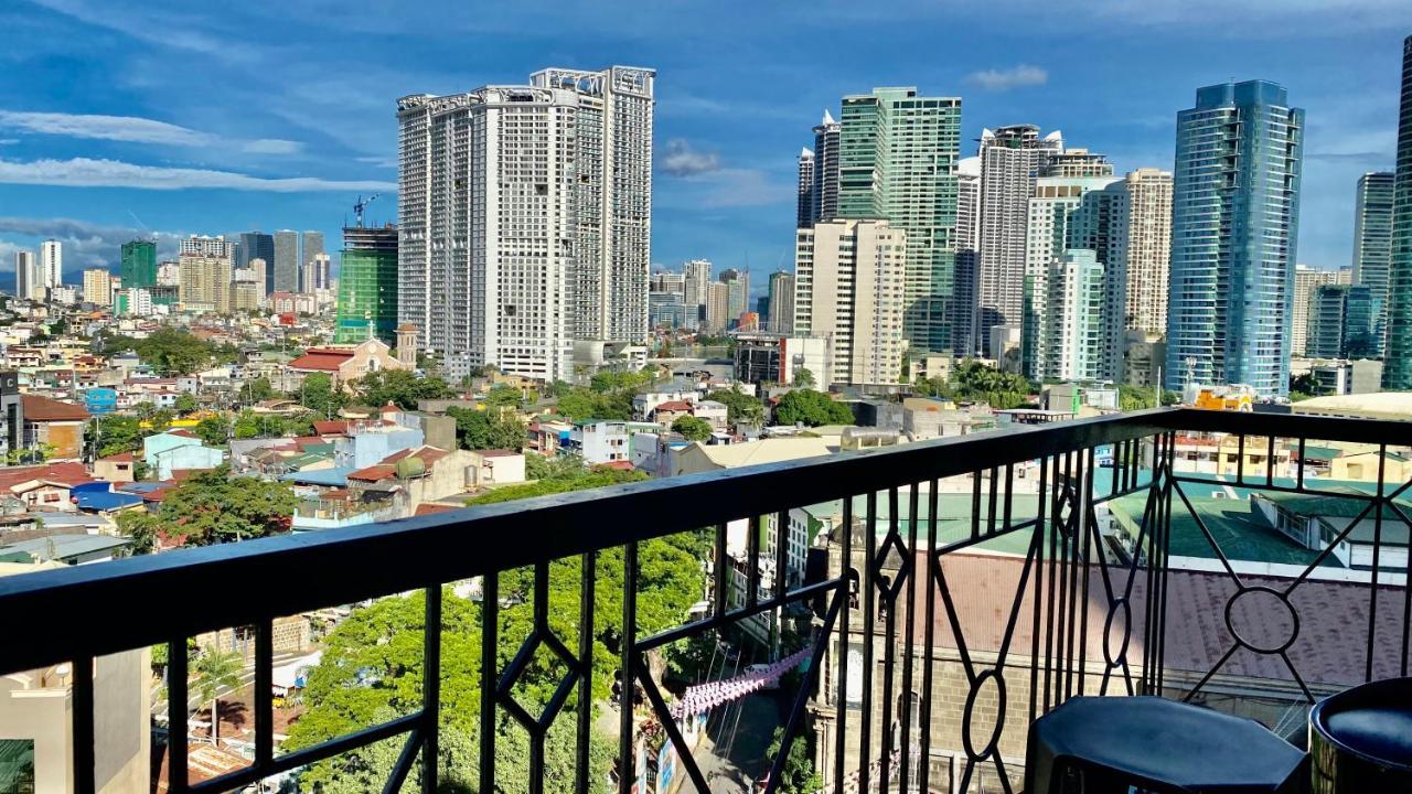 Makati Isabela Luxury Apartment Манила Екстериор снимка