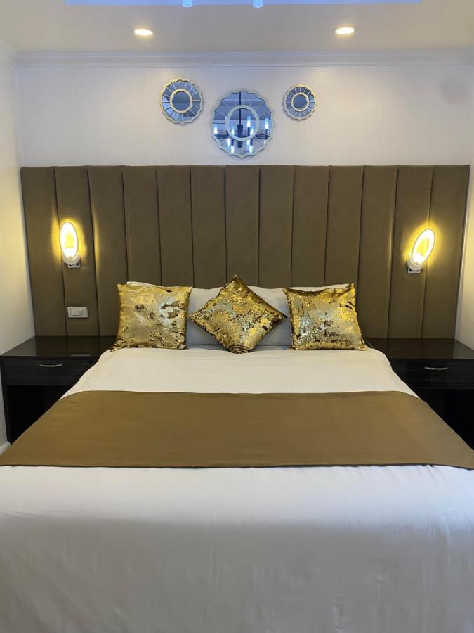Makati Isabela Luxury Apartment Манила Екстериор снимка