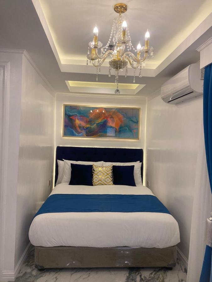 Makati Isabela Luxury Apartment Манила Екстериор снимка