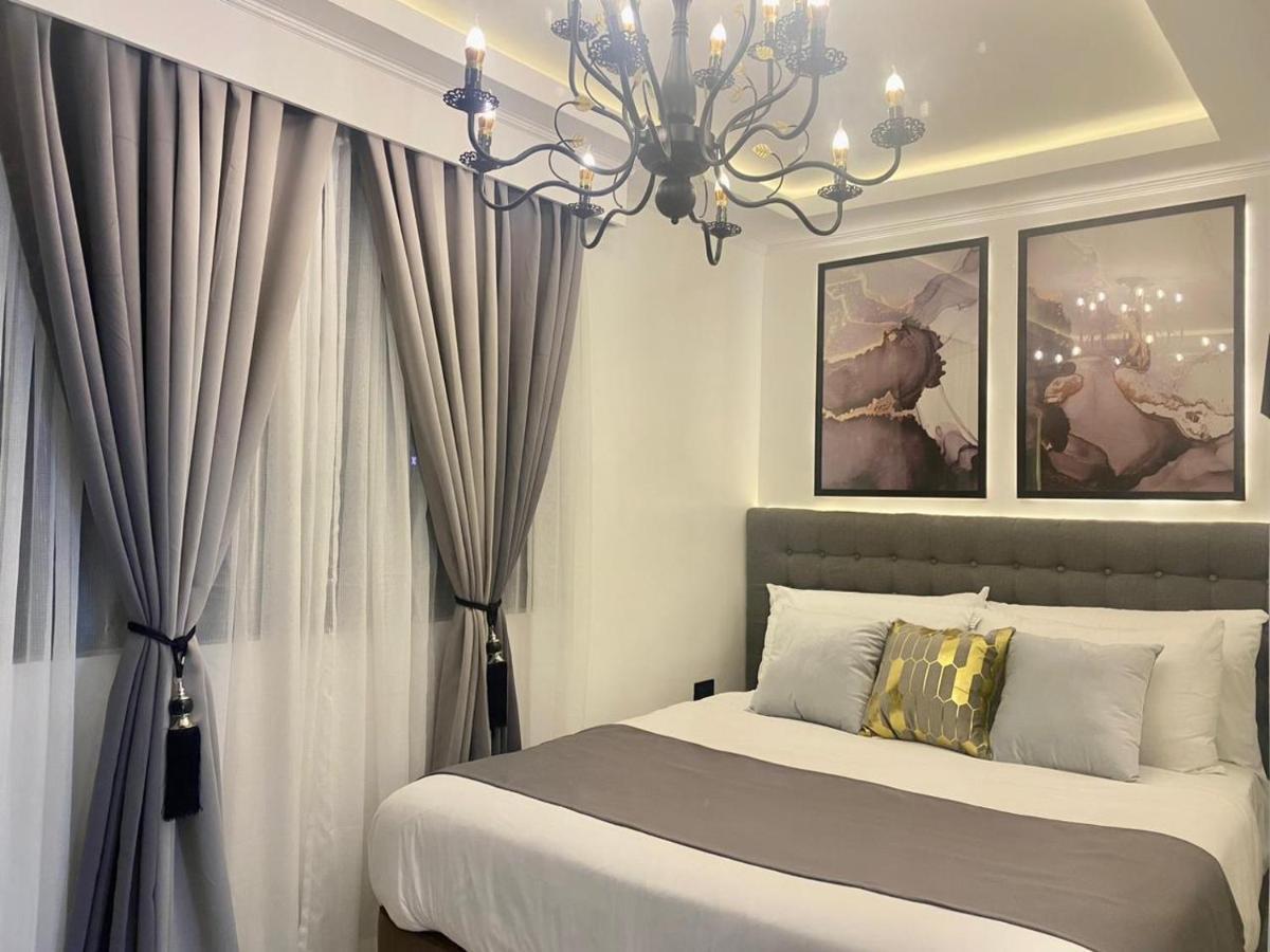 Makati Isabela Luxury Apartment Манила Екстериор снимка