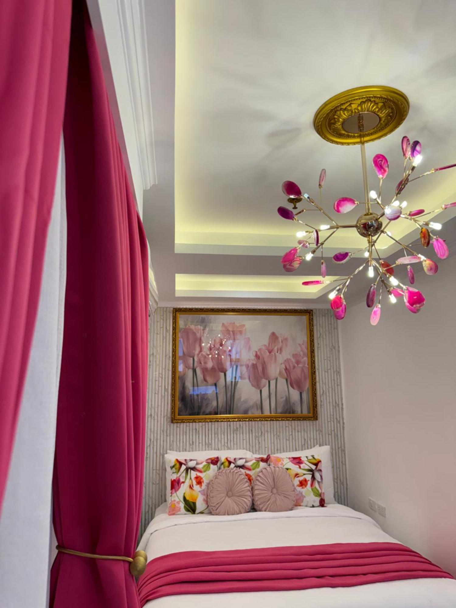 Makati Isabela Luxury Apartment Манила Екстериор снимка