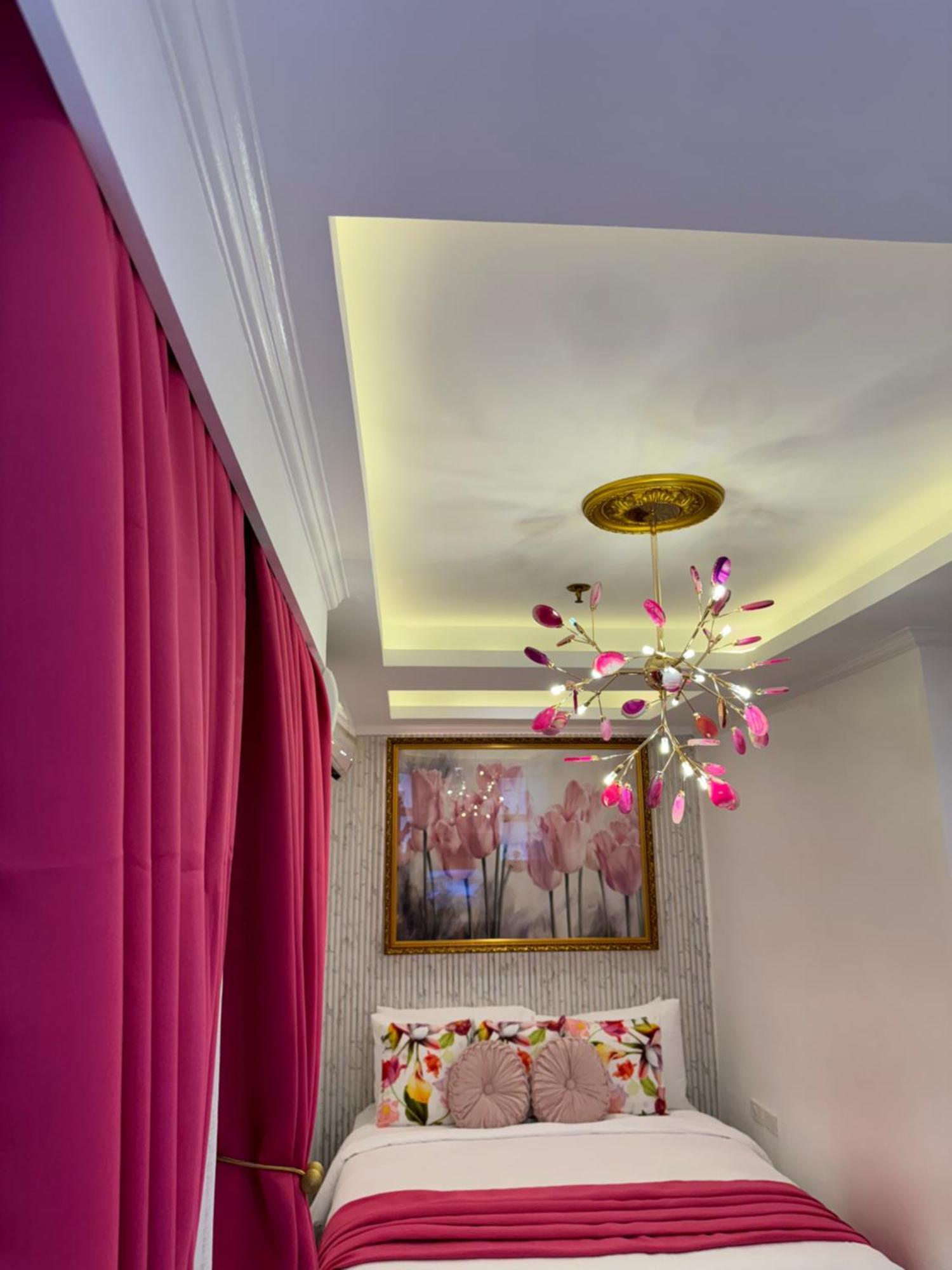Makati Isabela Luxury Apartment Манила Екстериор снимка